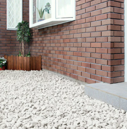 防犯・防草の砂利